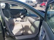 ✅ 2011 Toyota Camry LE • VIN: 4T4BF3EK9BR114613 • Lot: 43646999. Wystawiony na IAAI z przebiegiem 184 798 mil. Bezpłatny archiwum sprzedaży aukcyjnych z USA i szczegółowy raport historii pojazdu na DreamBid. Zdjęcie 5.