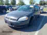 2008 Chevrolet Impala LS z VIN 2G1WB58N581371908, wystawiony jako IAAI lot #43372482 z przebiegiem 141 002 mil mil oraz . Historia ofert i sprzedaży dostępna na DreamBid. Obrazek 17.