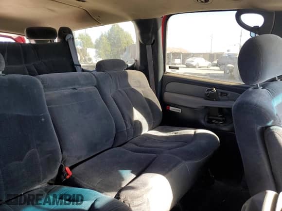 2002 Chevrolet Suburban LS с VIN 1GNFK16Z72J128451, выставлен на аукционе Copart как лот 71586014 с пробегом 211 193 миль миль и Списание • Salvage title. История ставок и продаж доступна на DreamBid. Изображение 12.