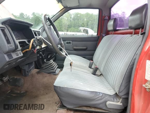 ✅ 1993 Nissan Frontier • VIN: 1N6SD11S1PC348883 • Лот: 67847875. Опубликован ранее на Copart с пробегом 204 208 миль. Бесплатный доступ к архиву аукционных продаж из США и подробный отчёт об истории автомобиля на DreamBid. Изображение 7.