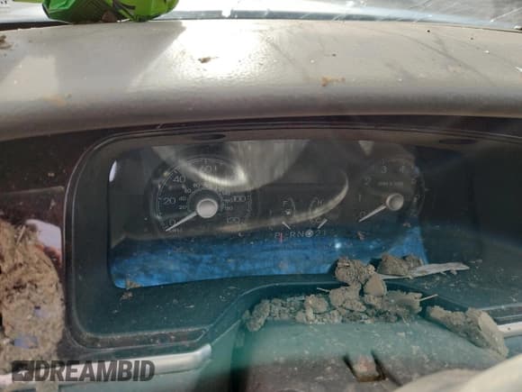 ✅ 2010 Lincoln Town Car Signature Limited • VIN: 2LNBL8CVXAX601274 • Lot: 90937685. Wystawiony na Copart z przebiegiem Nie podano. Bezpłatny archiwum sprzedaży aukcyjnych z USA i szczegółowy raport historii pojazdu na DreamBid. Zdjęcie 9.