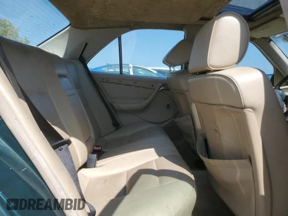 ✅ 1999 Mercedes-Benz C 230/260/280/320 • VIN: WDBHA29G8XA804481 • Lot: 68807644. Listed on Copart with 126,100 mi. Free auction sales archive from the USA and detailed vehicle history report at DreamBid. Image 11.