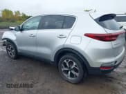 ✅ 2020 Kia Sportage LX • VIN: KNDPMCAC7L7804174 • Лот: 43267263. Опубликован ранее на IAAI с пробегом 71 939 миль. Бесплатный доступ к архиву аукционных продаж из США и подробный отчёт об истории автомобиля на DreamBid. Изображение 3.