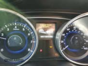 ✅ 2014 Hyundai Sonata Limited • VIN: 5NPEC4AB5EH818239 • Lot: 72030454. Listed on Copart with 115,810 mi. Free auction sales archive from the USA and detailed vehicle history report at DreamBid. Image 9.