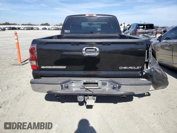 ✅ 2004 Chevrolet Silverado 1500 LS • VIN: 2GCEC19T541153323 • Лот: 77123264. Опубликован ранее на Copart с пробегом 157 592 миль. Бесплатный доступ к архиву аукционных продаж из США и подробный отчёт об истории автомобиля на DreamBid. Изображение 6.