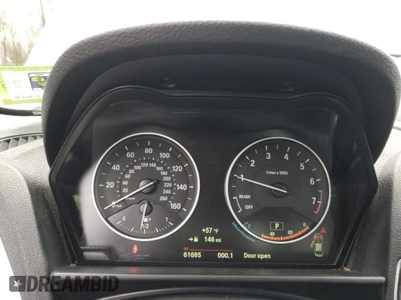 ✅ 2015 BMW 2 Series 228i xDrive • VIN: WBA1G9C52FVX96545 • Lot: 49312175. Wystawiony na Copart z przebiegiem 61 695 mil. Bezpłatny archiwum sprzedaży aukcyjnych z USA i szczegółowy raport historii pojazdu na DreamBid. Zdjęcie 9.