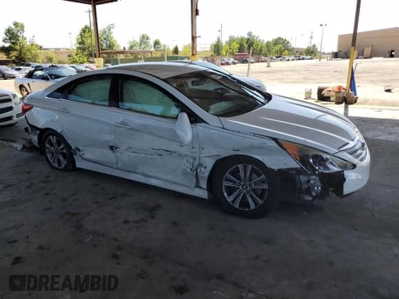 ✅ 2014 Hyundai Sonata GLS • VIN: 5NPEB4AC2EH904474 • Lot: 59893454. Listed on Copart with 126,673 mi. Free auction sales archive from the USA and detailed vehicle history report at DreamBid. Image 4.