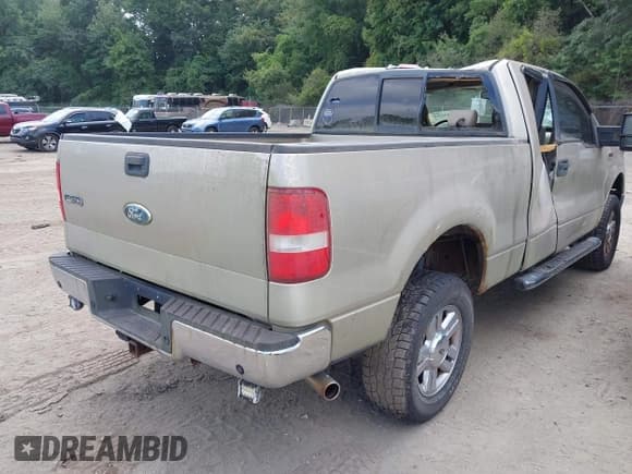 ✅ 2008 Ford F-150 XLT • VIN: 1FTPX145X8FA14471 • Лот: 42833215. Опубликован ранее на IAAI с пробегом 199 381 миль. Бесплатный доступ к архиву аукционных продаж из США и подробный отчёт об истории автомобиля на DreamBid. Изображение 4.