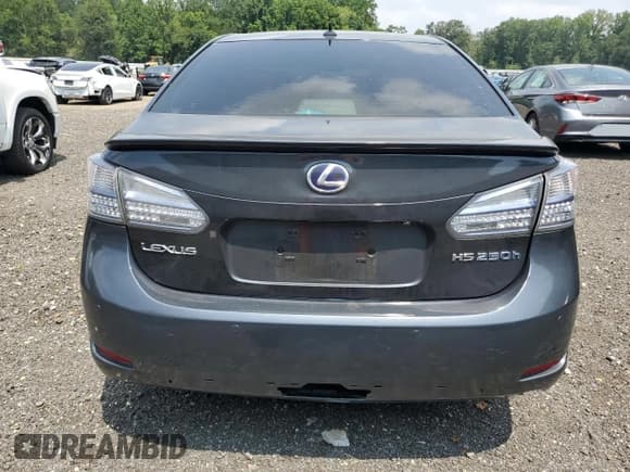 ✅ 2011 Lexus HS 250h • VIN: JTHBB1BA0B2045329 • Лот: 68078885. Опубликован ранее на Copart с пробегом 228 529 миль. Бесплатный доступ к архиву аукционных продаж из США и подробный отчёт об истории автомобиля на DreamBid. Изображение 6.