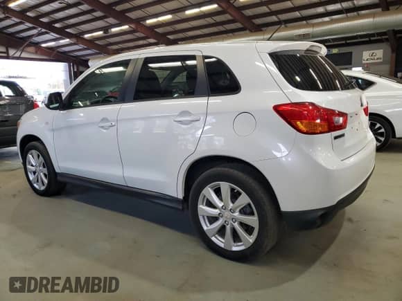 2015 Mitsubishi Outlander ES с VIN 4A4AR3AU8FE041171, выставлен на аукционе Copart как лот 91650905 с пробегом 87 494 миль миль и Чистый • Clean title. История ставок и продаж доступна на DreamBid. Изображение 2.