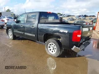 ✅ 2011 Chevrolet Silverado 1500 LS • VIN: 3GCPKREAXBG370367 • Lot: 40953312. Listed on IAAI with 103,787 mi. Free auction sales archive from the USA and detailed vehicle history report at DreamBid. Image 3.