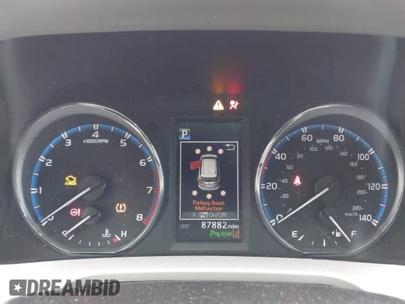 ✅ 2017 Toyota RAV4 Limited • VIN: 2T3DFREV7HW541210 • Lot: 43582602. Listed on IAAI with 87,882 mi. Free auction sales archive from the USA and detailed vehicle history report at DreamBid. Image 7.