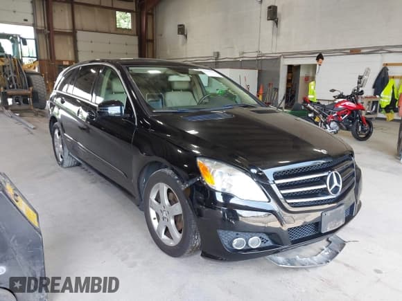 ✅ 2011 Mercedes-Benz R 350 • VIN: 4JGCB6FE8BA130355 • Лот: 42715131. Опубликован ранее на IAAI с пробегом 154 228 миль. Бесплатный доступ к архиву аукционных продаж из США и подробный отчёт об истории автомобиля на DreamBid. Изображение 1.