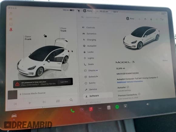 ✅ 2022 Tesla Model 3 • VIN: 5YJ3E1EA6NF332393 • Lot: 94225995. Wystawiony na Copart z przebiegiem 32 919 mil. Bezpłatny archiwum sprzedaży aukcyjnych z USA i szczegółowy raport historii pojazdu na DreamBid. Zdjęcie 9.
