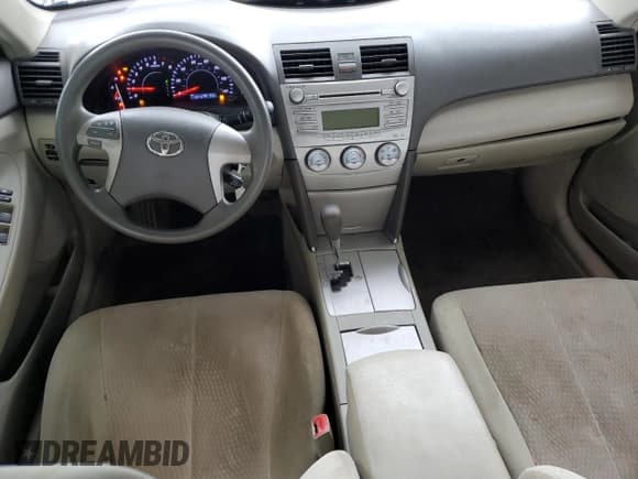 ✅ 2011 Toyota Camry XLE • VIN: 4T1BF3EK9BU652383 • Lot: 89890325. Wystawiony na Copart z przebiegiem 113 073 mil. Bezpłatny archiwum sprzedaży aukcyjnych z USA i szczegółowy raport historii pojazdu na DreamBid. Zdjęcie 8.