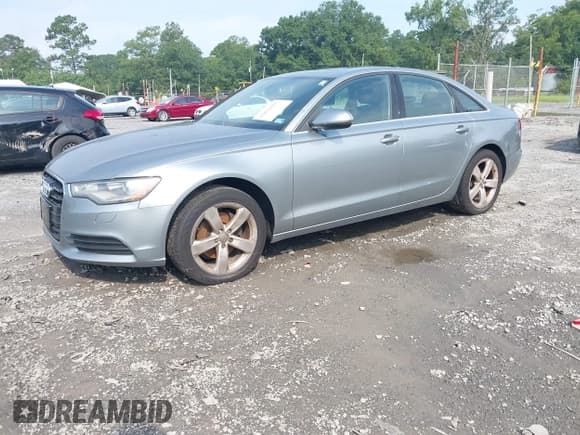 ✅ 2012 Audi A6 Premium Plus • VIN: WAUDFAFC2CN100676 • Lot: 42855097. Listed on IAAI with 211,938 mi. Free auction sales archive from the USA and detailed vehicle history report at DreamBid. Image 2.