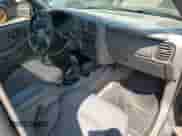 2005 Chevrolet Blazer LS with VIN 1GNCT18X45K101945, listed as a Copart auction lot 62762255 with 160,212 mi miles and Salvage title. Bid and sale history available at DreamBid. Image 8.