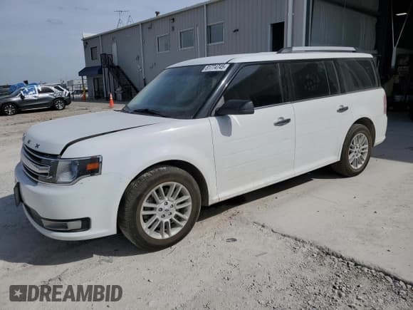 ✅ 2019 Ford Flex SEL • VIN: 2FMGK5C82KBA10372 • Lot: 81774745. Listed on Copart with 101,876 mi. Free auction sales archive from the USA and detailed vehicle history report at DreamBid. Image 1.
