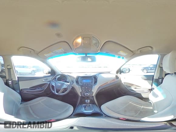 ✅ 2014 Hyundai Santa Fe • VIN: 5XYZTDLB3EG166243 • Lot: 93477445. Wystawiony na Copart z przebiegiem 153 311 mil. Bezpłatny archiwum sprzedaży aukcyjnych z USA i szczegółowy raport historii pojazdu na DreamBid. Zdjęcie 15.