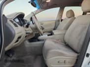 ✅ 2014 Nissan Murano LE • VIN: JN8AZ1MU9EW401181 • Lot: 91687245. Wystawiony na Copart z przebiegiem 87 100 mil. Bezpłatny archiwum sprzedaży aukcyjnych z USA i szczegółowy raport historii pojazdu na DreamBid. Zdjęcie 7.