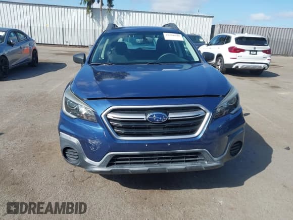 ✅ 2019 Subaru Outback • VIN: 4S4BSABC3K3389603 • Lot: 43518598. Listed on IAAI with 43,805 mi. Free auction sales archive from the USA and detailed vehicle history report at DreamBid. Image 13.