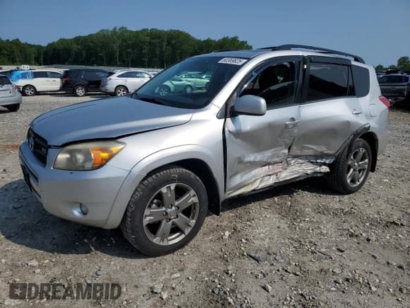 ✅ 2008 Toyota RAV4 Sport • VIN: JTMBK32V386049716 • Lot: 61561635. Listed on Copart with 193,241 mi. Free auction sales archive from the USA and detailed vehicle history report at DreamBid. Image 1.