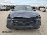 ✅ 2025 Honda CR-V LX • VIN: 7FARS3H25SE006104 • Lot: 85504145. Listed on Copart with 3,435 mi. Free auction sales archive from the USA and detailed vehicle history report at DreamBid. Image 5.