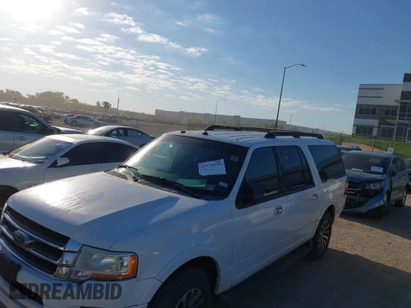 ✅ 2016 Ford Expedition Max XLT • VIN: 1FMJK1JT2GEF08671 • Lot: 43374659. Listed on IAAI with 104,199 mi. Free auction sales archive from the USA and detailed vehicle history report at DreamBid. Image 6.