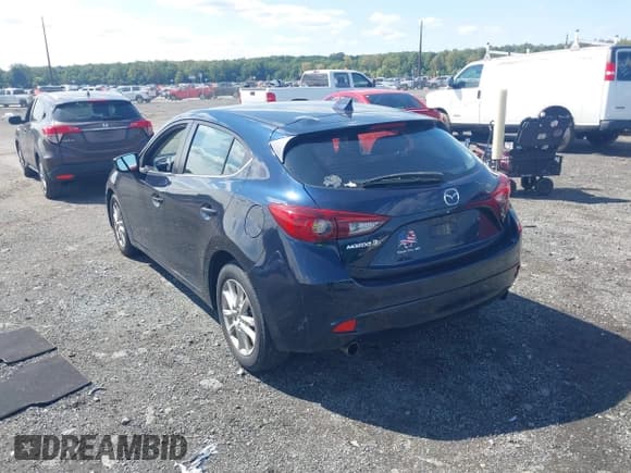 ✅ 2015 Mazda 3 i Grand Touring • VIN: JM1BM1M76F1224547 • Lot: 43170686. Wystawiony na IAAI z przebiegiem 198 435 mil. Bezpłatny archiwum sprzedaży aukcyjnych z USA i szczegółowy raport historii pojazdu na DreamBid. Zdjęcie 3.