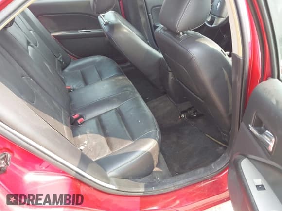 ✅ 2012 Ford Fusion SEL • VIN: 3FAHP0JA7CR155354 • Lot: 42403712. Listed on IAAI with 152,384 mi. Free auction sales archive from the USA and detailed vehicle history report at DreamBid. Image 8.