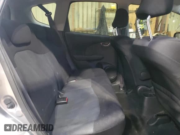 ✅ 2009 Honda Fit • VIN: JHMGE88849S813186 • Lot: 70715215. Listed on Copart with 186,435 mi. Free auction sales archive from the USA and detailed vehicle history report at DreamBid. Image 10.