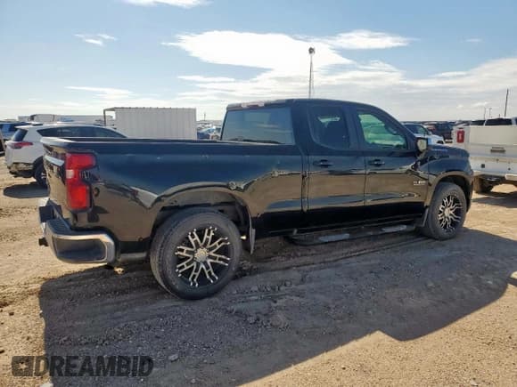 ✅ 2019 Chevrolet Silverado 1500 LT • VIN: 1GCRWCED4KZ396077 • Lot: 65411275. Wystawiony na Copart z przebiegiem 113 604 mil. Bezpłatny archiwum sprzedaży aukcyjnych z USA i szczegółowy raport historii pojazdu na DreamBid. Zdjęcie 3.