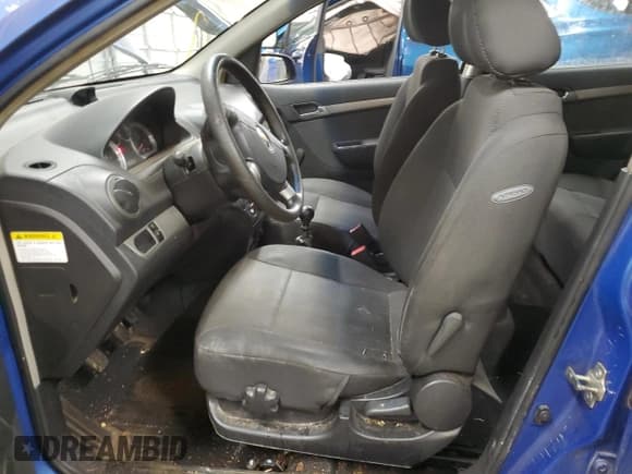 ✅ 2007 Chevrolet Aveo LS • VIN: KL1TD56687B174933 • Lot: 42057475. Wystawiony na Copart z przebiegiem 163 440 mil. Bezpłatny archiwum sprzedaży aukcyjnych z USA i szczegółowy raport historii pojazdu na DreamBid. Zdjęcie 7.