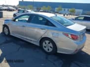 ✅ 2012 Hyundai Sonata Hybrid • VIN: KMHEC4A40CA034990 • Lot: 41255225. Listed on IAAI with 183,787 mi. Free auction sales archive from the USA and detailed vehicle history report at DreamBid. Image 3.