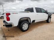✅ 2022 Chevrolet Silverado 2500HD LT • VIN: 1GC1YNEY2NF342112 • Lot: 63071945. Wystawiony na Copart z przebiegiem 61 076 mil. Bezpłatny archiwum sprzedaży aukcyjnych z USA i szczegółowy raport historii pojazdu na DreamBid. Zdjęcie 3.