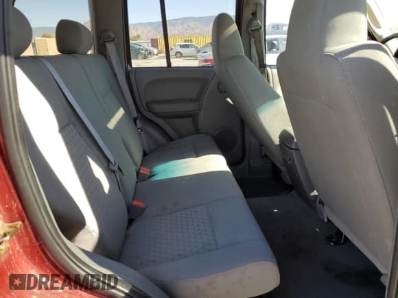 ✅ 2006 Jeep Liberty Sport • VIN: 1J4GK48K46W106795 • Лот: 72044175. Опубликован ранее на Copart с пробегом 67 211 миль. Бесплатный доступ к архиву аукционных продаж из США и подробный отчёт об истории автомобиля на DreamBid. Изображение 11.