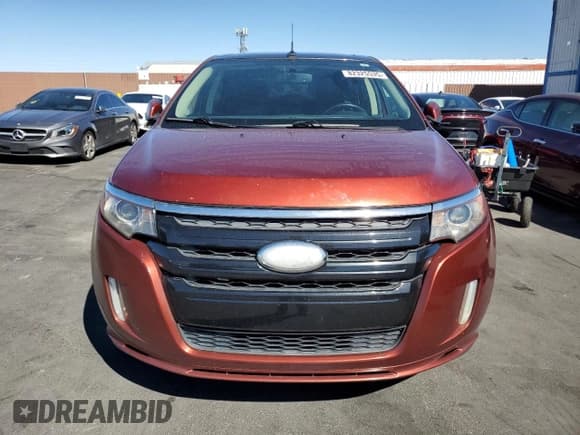 ✅ 2014 Ford Edge Sport • VIN: 2FMDK4AK7EBA04888 • Lot: 82325535. Listed on Copart with 158,993 mi. Free auction sales archive from the USA and detailed vehicle history report at DreamBid. Image 5.