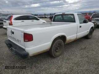 ✅ 1999 Chevrolet S-10 LS • VIN: 1GCCS14X9XK195499 • Лот: 46617155. Опубликован ранее на Copart с пробегом 121 478 миль. Бесплатный доступ к архиву аукционных продаж из США и подробный отчёт об истории автомобиля на DreamBid. Изображение 3.