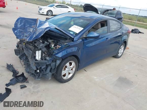 2014 Hyundai Elantra SE z VIN KMHDH4AE0EU163187, wystawiony jako IAAI lot #43472754 z przebiegiem Nie podano mil oraz . Historia ofert i sprzedaży dostępna na DreamBid. Obrazek 16.