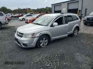 ✅ 2011 Dodge Journey Mainstreet • VIN: 3D4PH1FG6BT559255 • Lot: 82036445. Listed on Copart with 172,802 mi. Free auction sales archive from the USA and detailed vehicle history report at DreamBid. Image 1.