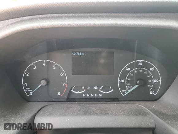 ✅ 2023 Ford Transit Cargo • VIN: 1FTBR3U81PKB16273 • Lot: 56499275. Wystawiony na Copart z przebiegiem 40 478 mil. Bezpłatny archiwum sprzedaży aukcyjnych z USA i szczegółowy raport historii pojazdu na DreamBid. Zdjęcie 9.