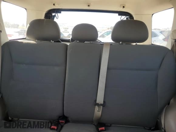 ✅ 2009 Ford Escape XLS • VIN: 1FMCU02749KB40030 • Lot: 91809815. Listed on Copart with 161,697 mi. Free auction sales archive from the USA and detailed vehicle history report at DreamBid. Image 10.
