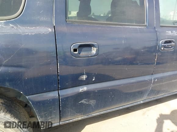 ✅ 2001 Chevrolet Suburban LS • VIN: 3GNEC16T01G154250 • Лот: 43093504. Опубликован ранее на IAAI с пробегом 287 476 миль. Бесплатный доступ к архиву аукционных продаж из США и подробный отчёт об истории автомобиля на DreamBid. Изображение 6.