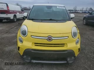 ✅ 2014 FIAT 500L Trekking • VIN: ZFBCFADH9EZ024921 • Lot: 92840845. Listed on Copart with Not provided. Free auction sales archive from the USA and detailed vehicle history report at DreamBid. Image 5.