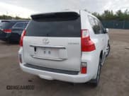 ✅ 2011 Lexus GX 460 • VIN: JTJBM7FX1B5028239 • Лот: 42054523. Опубликован ранее на IAAI с пробегом 139 059 миль. Бесплатный доступ к архиву аукционных продаж из США и подробный отчёт об истории автомобиля на DreamBid. Изображение 4.