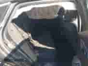 2017 Chevrolet Malibu LT z VIN 1G1ZE5ST7HF119100, wystawiony jako IAAI lot #43319838 z przebiegiem 130 875 mil mil oraz . Historia ofert i sprzedaży dostępna na DreamBid. Obrazek 8.