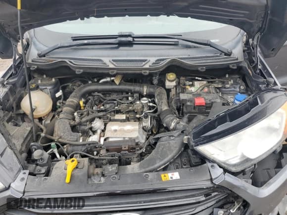 ✅ 2020 Ford EcoSport S • VIN: MAJ3S2FE0LC359654 • Lot: 82275495. Wystawiony na Copart z przebiegiem 119 594 mil. Bezpłatny archiwum sprzedaży aukcyjnych z USA i szczegółowy raport historii pojazdu na DreamBid. Zdjęcie 12.