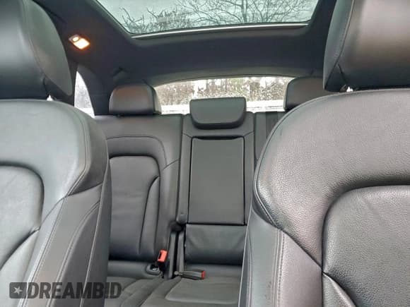 ✅ 2014 Audi Q5 Premium Plus • VIN: WA1DGAFP1EA025976 • Lot: 94342265. Listed on Copart with 128,970 mi. Free auction sales archive from the USA and detailed vehicle history report at DreamBid. Image 10.