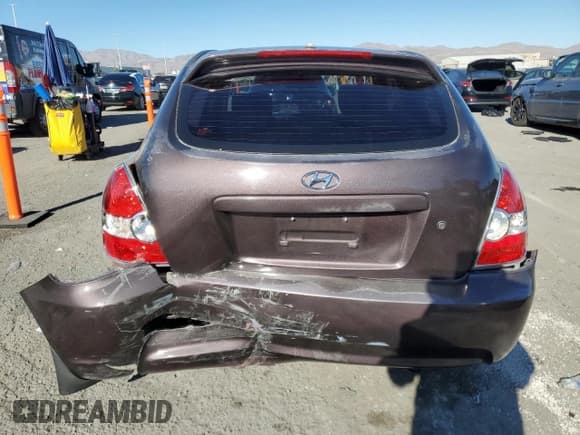 ✅ 2008 Hyundai Accent GS • VIN: KMHCM36C98U105169 • Лот: 83880484. Опубликован ранее на Copart с пробегом 148 495 миль. Бесплатный доступ к архиву аукционных продаж из США и подробный отчёт об истории автомобиля на DreamBid. Изображение 6.