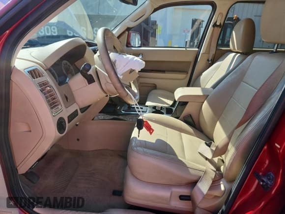 ✅ 2010 Ford Escape Limited • VIN: 1FMCU0E70AKA03201 • Lot: 81207085. Listed on Copart with 205,093 mi. Free auction sales archive from the USA and detailed vehicle history report at DreamBid. Image 7.
